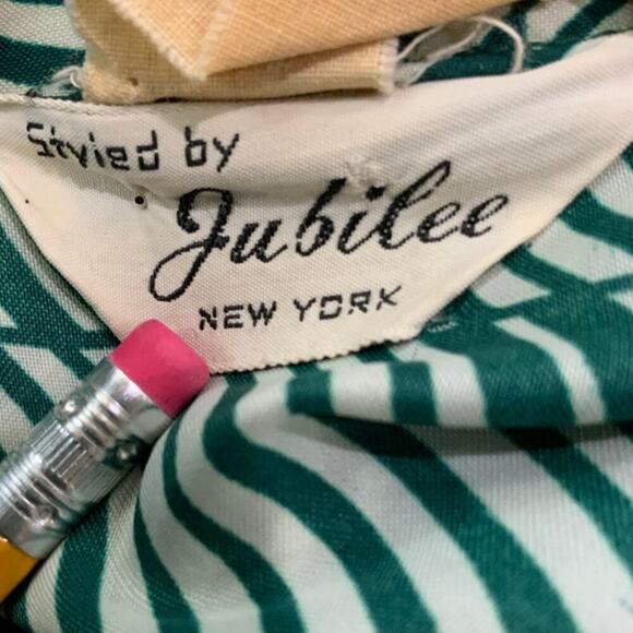 Vintage Jubilee New York Geometric Print Blouse S Pointed Collar Retro Button Up - Picture 6 of 7